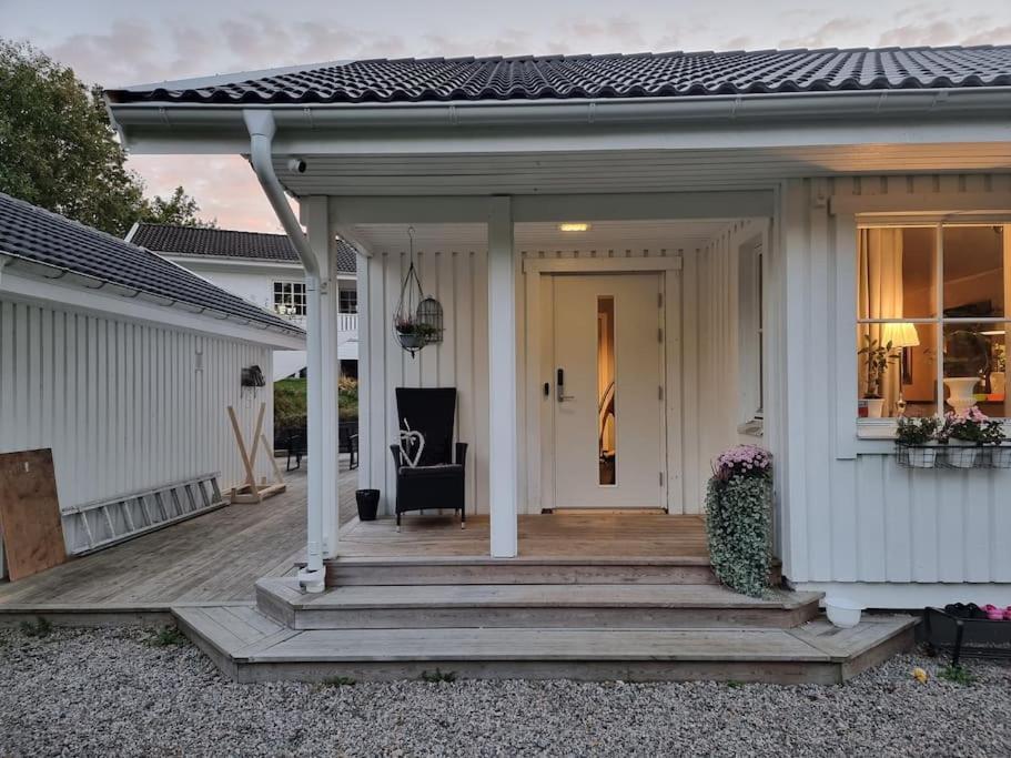 Family Friendly Villa With Sauna In The Nature Borås Kültér fotó